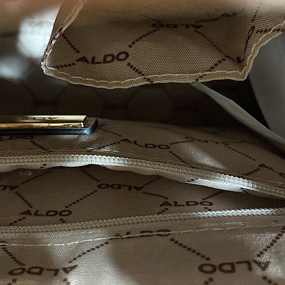 Cute purse - Picture 5 of 5